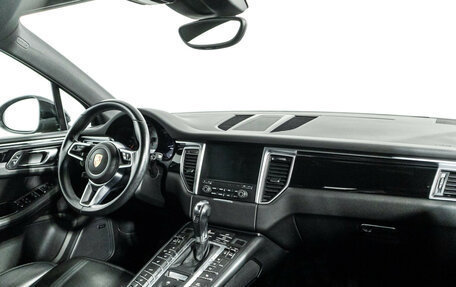 Porsche Macan I рестайлинг, 2016 год, 2 990 700 рублей, 9 фотография