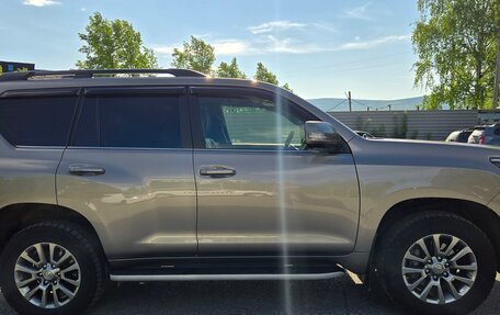 Toyota Land Cruiser Prado 150 рестайлинг 2, 2017 год, 5 500 000 рублей, 2 фотография