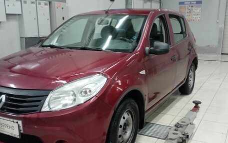 Renault Sandero I, 2012 год, 415 000 рублей, 1 фотография
