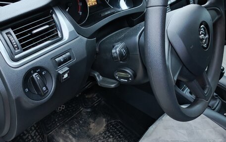 Skoda Rapid I, 2019 год, 1 300 000 рублей, 29 фотография