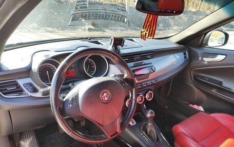 Alfa Romeo Giulietta, 2013 год, 1 100 000 рублей, 11 фотография