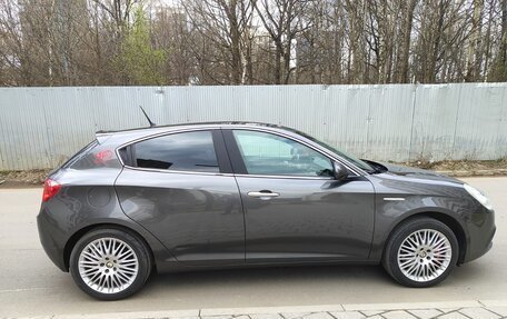 Alfa Romeo Giulietta, 2013 год, 1 100 000 рублей, 5 фотография