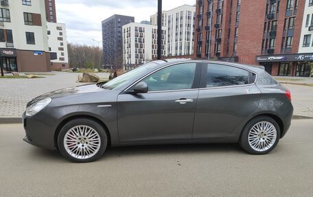 Alfa Romeo Giulietta, 2013 год, 1 100 000 рублей, 2 фотография