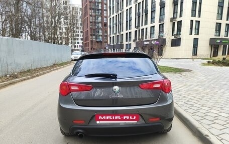 Alfa Romeo Giulietta, 2013 год, 1 100 000 рублей, 4 фотография