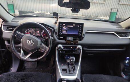 Toyota RAV4, 2020 год, 3 435 000 рублей, 11 фотография