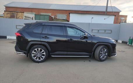 Toyota RAV4, 2020 год, 3 435 000 рублей, 2 фотография