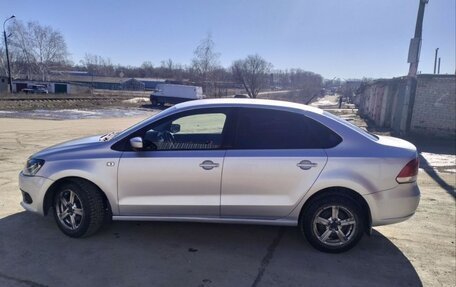 Volkswagen Polo VI (EU Market), 2011 год, 380 000 рублей, 4 фотография