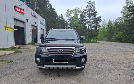 Toyota Land Cruiser 200, 2013 год, 3 980 000 рублей, 1 фотография