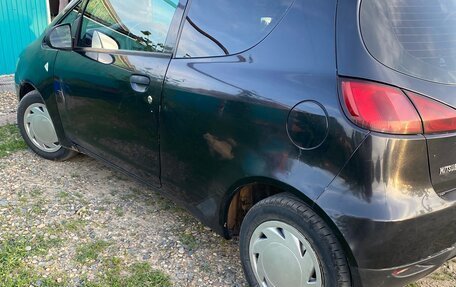 Mitsubishi Colt VI рестайлинг, 2009 год, 490 000 рублей, 3 фотография