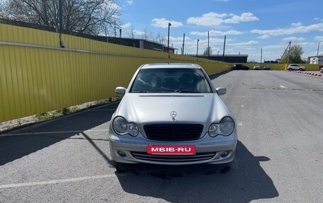 Mercedes-Benz C-Класс, 2001 год, 320 000 рублей, 2 фотография