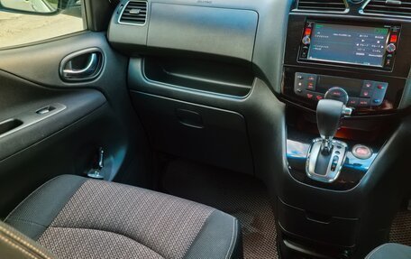 Nissan Serena IV, 2015 год, 1 800 000 рублей, 17 фотография