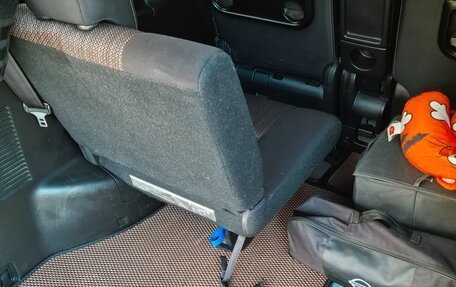 Nissan Serena IV, 2015 год, 1 800 000 рублей, 30 фотография
