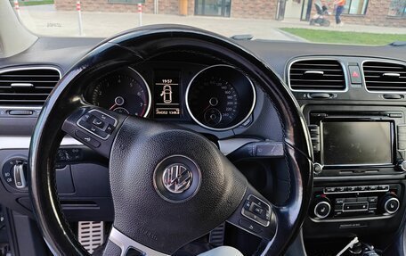 Volkswagen Golf VI, 2012 год, 1 050 000 рублей, 28 фотография