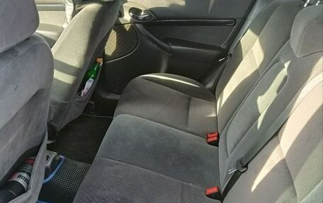 Ford Focus IV, 2004 год, 280 000 рублей, 2 фотография