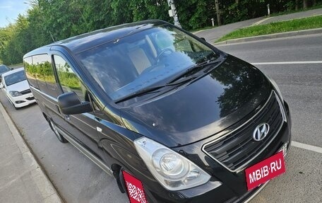 Hyundai Grand Starex Grand Starex I рестайлинг 2, 2016 год, 2 185 000 рублей, 10 фотография
