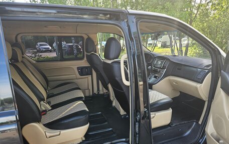 Hyundai Grand Starex Grand Starex I рестайлинг 2, 2016 год, 2 185 000 рублей, 32 фотография