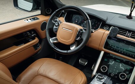 Land Rover Range Rover IV рестайлинг, 2019 год, 8 000 000 рублей, 25 фотография