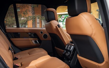 Land Rover Range Rover IV рестайлинг, 2019 год, 8 000 000 рублей, 26 фотография