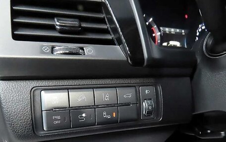 SsangYong Rexton, 2020 год, 3 200 000 рублей, 8 фотография