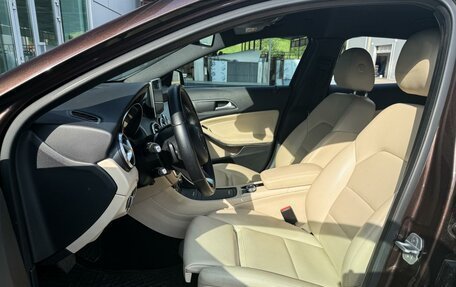 Mercedes-Benz GLA, 2016 год, 2 345 000 рублей, 10 фотография