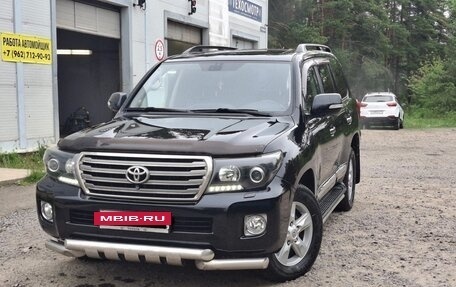 Toyota Land Cruiser 200, 2013 год, 3 980 000 рублей, 8 фотография