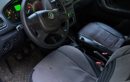 Skoda Fabia II, 2012 год, 420 000 рублей, 9 фотография