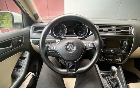 Volkswagen Jetta VI, 2013 год, 1 500 000 рублей, 7 фотография