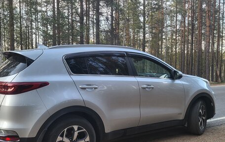 KIA Sportage IV рестайлинг, 2021 год, 2 630 000 рублей, 6 фотография