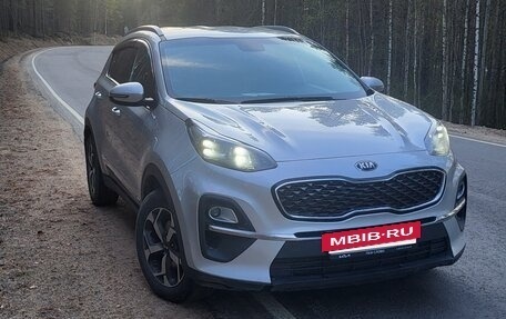 KIA Sportage IV рестайлинг, 2021 год, 2 630 000 рублей, 4 фотография