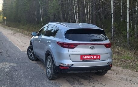 KIA Sportage IV рестайлинг, 2021 год, 2 630 000 рублей, 5 фотография