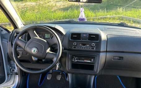 Skoda Fabia II, 2010 год, 570 000 рублей, 12 фотография