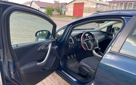Opel Astra J, 2011 год, 880 000 рублей, 9 фотография