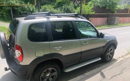 Chevrolet Niva I рестайлинг, 2018 год, 960 000 рублей, 2 фотография