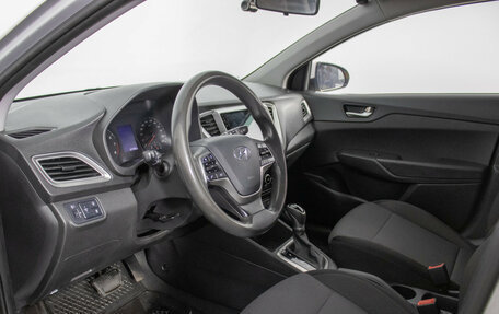 Hyundai Solaris II рестайлинг, 2020 год, 1 090 000 рублей, 10 фотография