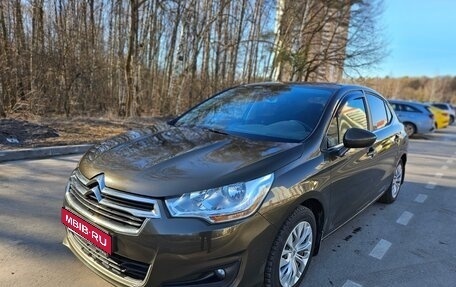 Citroen C4 II рестайлинг, 2015 год, 870 000 рублей, 7 фотография