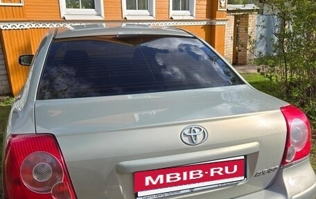 Toyota Avensis III рестайлинг, 2008 год, 700 000 рублей, 10 фотография