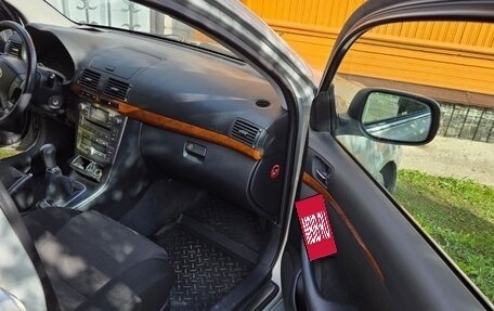 Toyota Avensis III рестайлинг, 2008 год, 700 000 рублей, 6 фотография