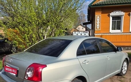 Toyota Avensis III рестайлинг, 2008 год, 700 000 рублей, 17 фотография