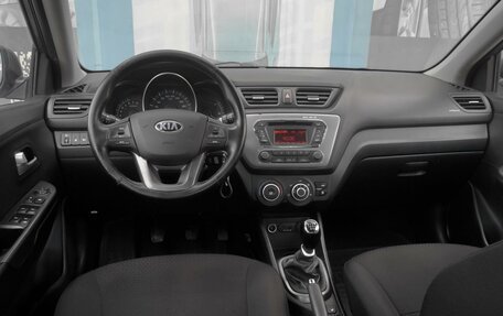 KIA Rio III рестайлинг, 2014 год, 880 000 рублей, 6 фотография