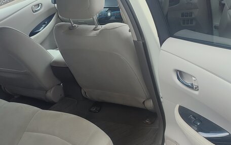Nissan Leaf I, 2012 год, 520 000 рублей, 2 фотография