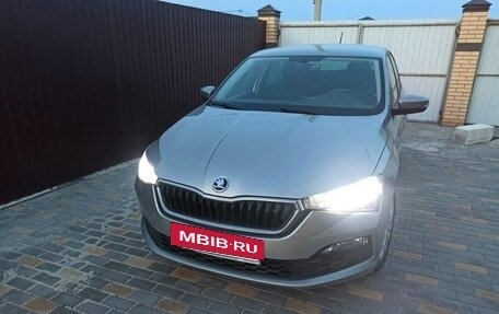 Skoda Rapid II, 2022 год, 1 650 000 рублей, 4 фотография