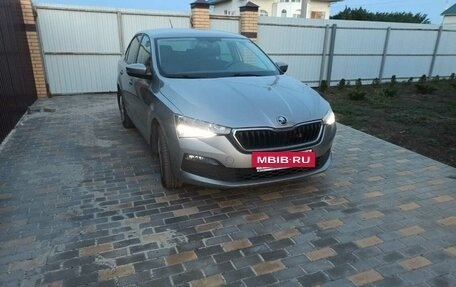 Skoda Rapid II, 2022 год, 1 650 000 рублей, 2 фотография