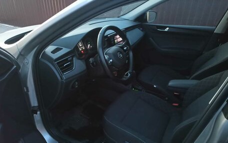 Skoda Rapid II, 2022 год, 1 650 000 рублей, 18 фотография