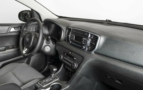 KIA Sportage IV рестайлинг, 2017 год, 2 202 700 рублей, 5 фотография