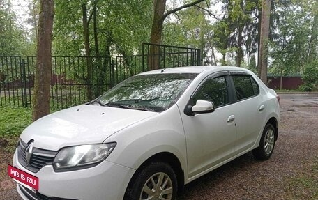 Renault Logan II, 2016 год, 777 777 рублей, 4 фотография