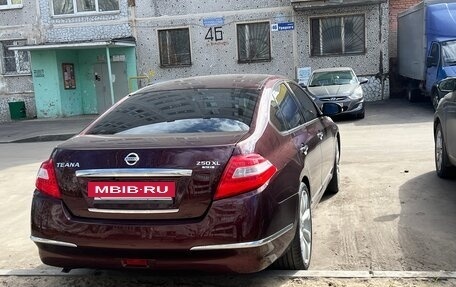 Nissan Teana, 2010 год, 1 150 000 рублей, 2 фотография