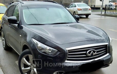 Infiniti FX II, 2012 год, 1 600 000 рублей, 2 фотография