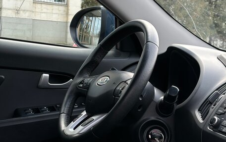 KIA Sportage III, 2011 год, 1 350 000 рублей, 18 фотография