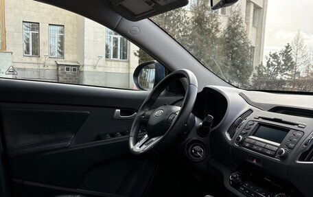 KIA Sportage III, 2011 год, 1 350 000 рублей, 19 фотография