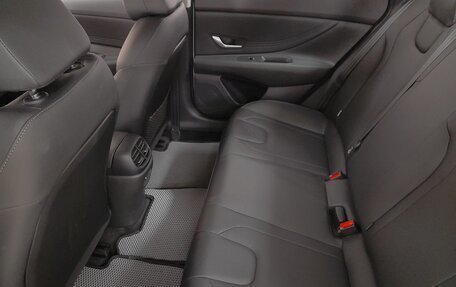 Hyundai Elantra, 2023 год, 2 183 000 рублей, 14 фотография